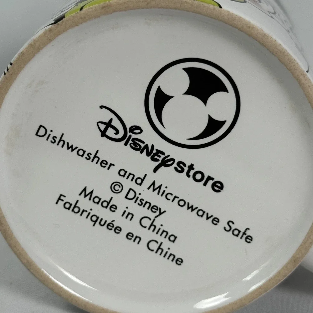 Disney Store Snow White‎ Seven Dwarfs Ceramic Mug White Lime